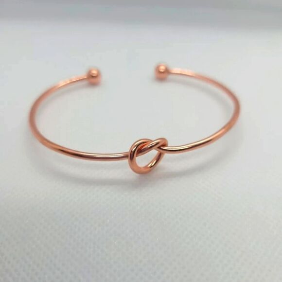 NWT Knot bracelet   - Picture 3 of 5